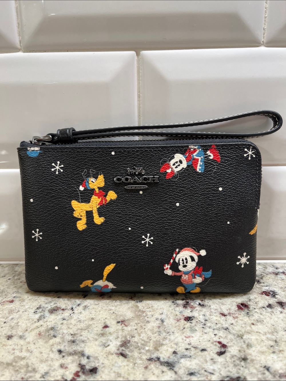 Coach x Disney Collaboration Holiday Print Corner Zip Wristlet NWOT